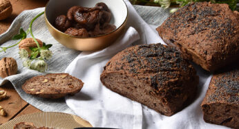 Magic gluten free bread with nuts and figs